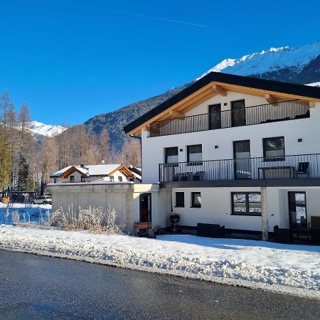 Gaestehaus Lehner-Au Langenfeld Exterior photo